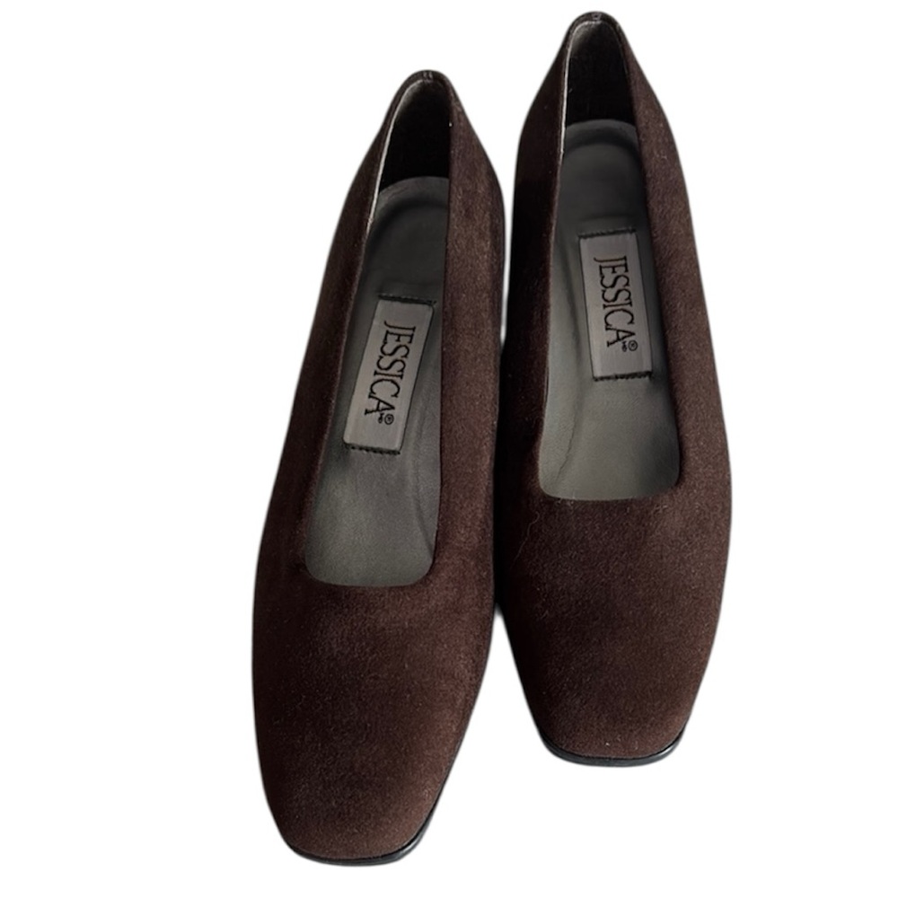 Jessica ladies synthetic upper Ballet Pump brown size 7~Heel 2” like New